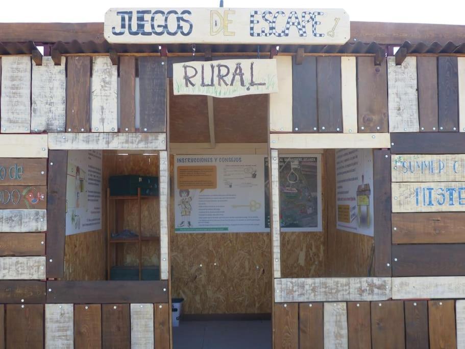 Hotel Albergue Bioclimatico Sabinares Del Arlanza Puentedura エクステリア 写真
