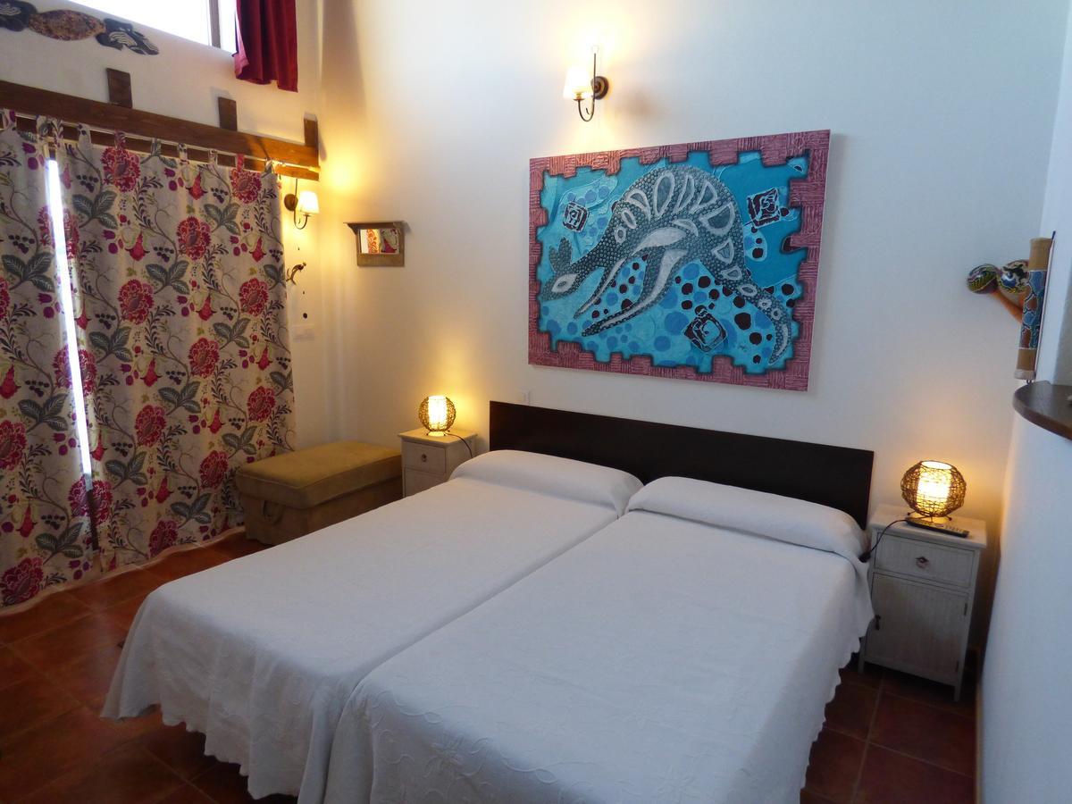 Hotel Albergue Bioclimatico Sabinares Del Arlanza Puentedura 部屋 写真