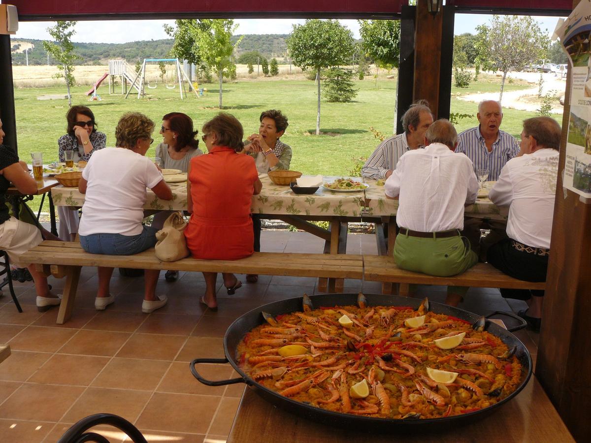 Hotel Albergue Bioclimatico Sabinares Del Arlanza Puentedura エクステリア 写真