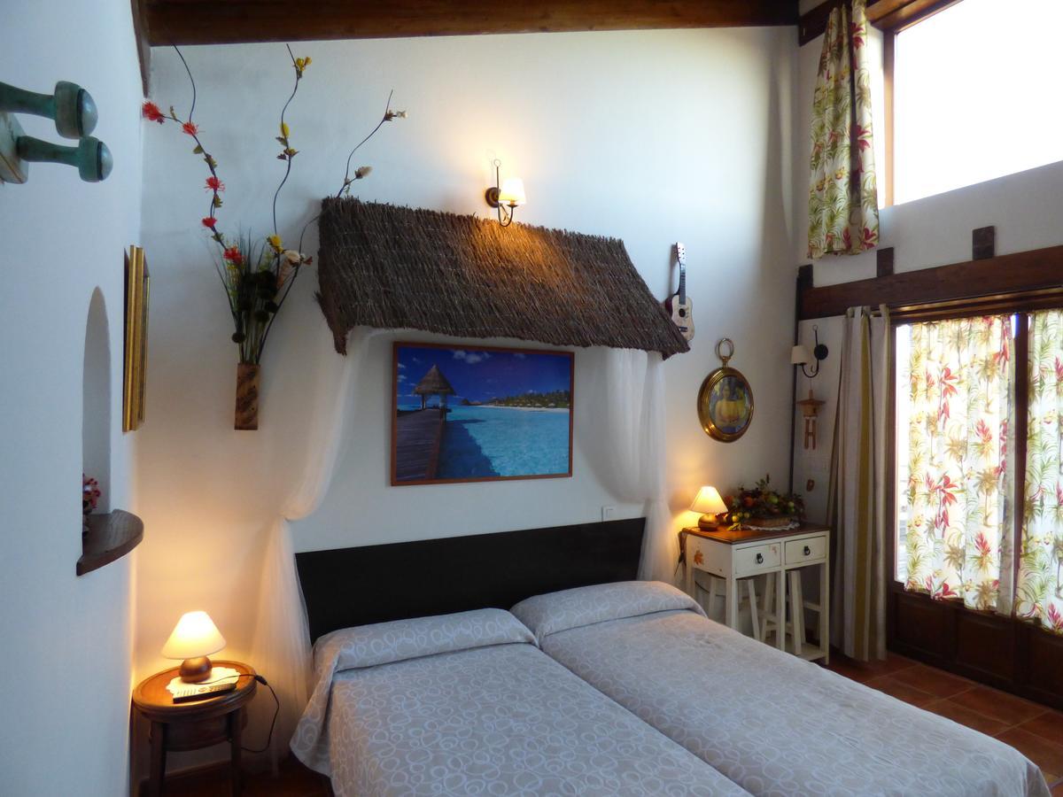 Hotel Albergue Bioclimatico Sabinares Del Arlanza Puentedura 部屋 写真
