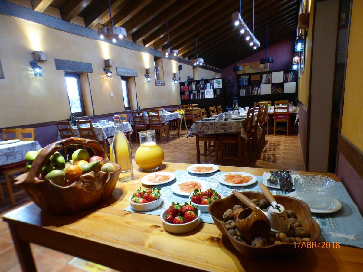 Hotel Albergue Bioclimatico Sabinares Del Arlanza Puentedura エクステリア 写真