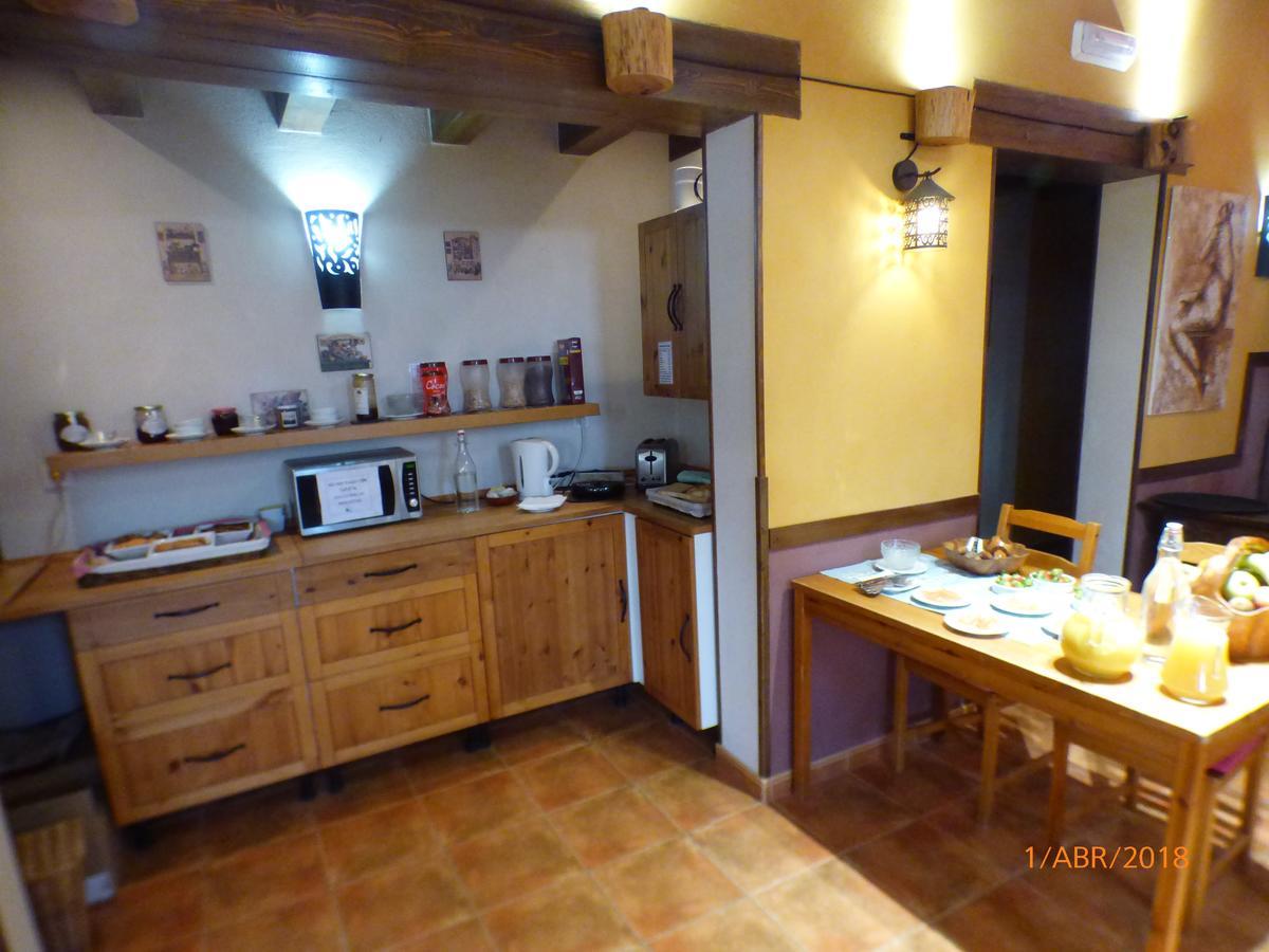 Hotel Albergue Bioclimatico Sabinares Del Arlanza Puentedura エクステリア 写真